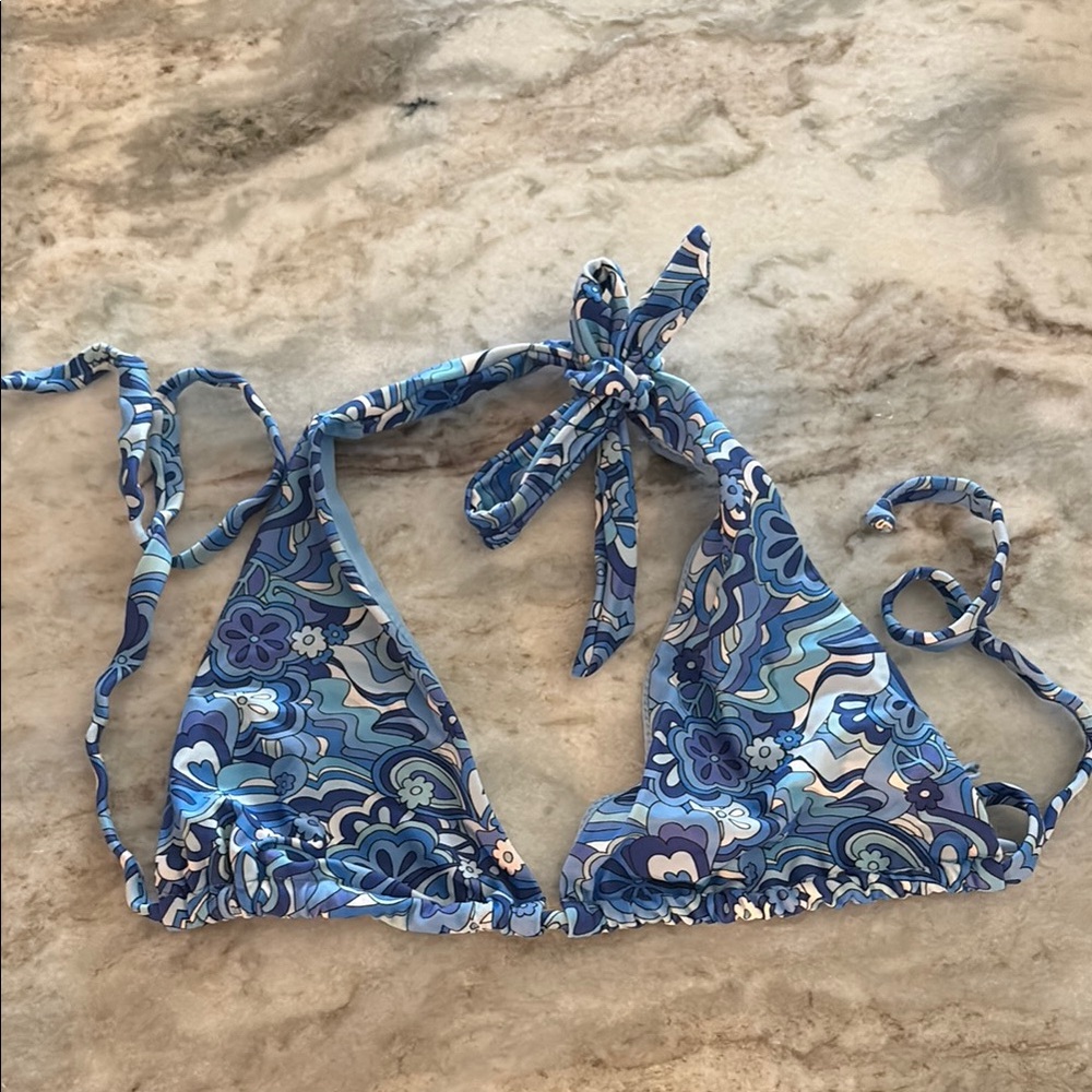 Full Tilt Blue Floral Bikini Top